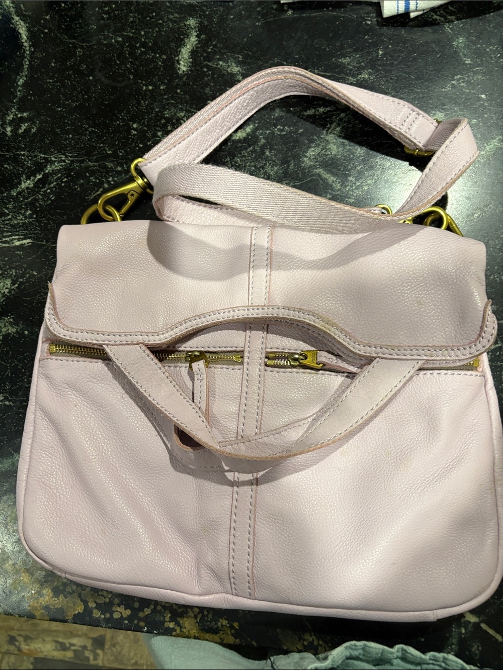 Women’s Soft Pink Leather Shoulder Bag